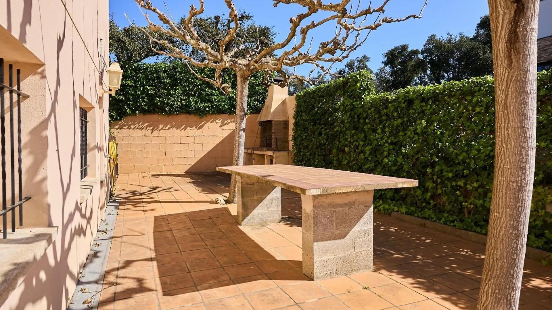 Verge De Nuria Montrás Feriehus